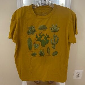 Fifth Sun | Size M | Target Tee shirt